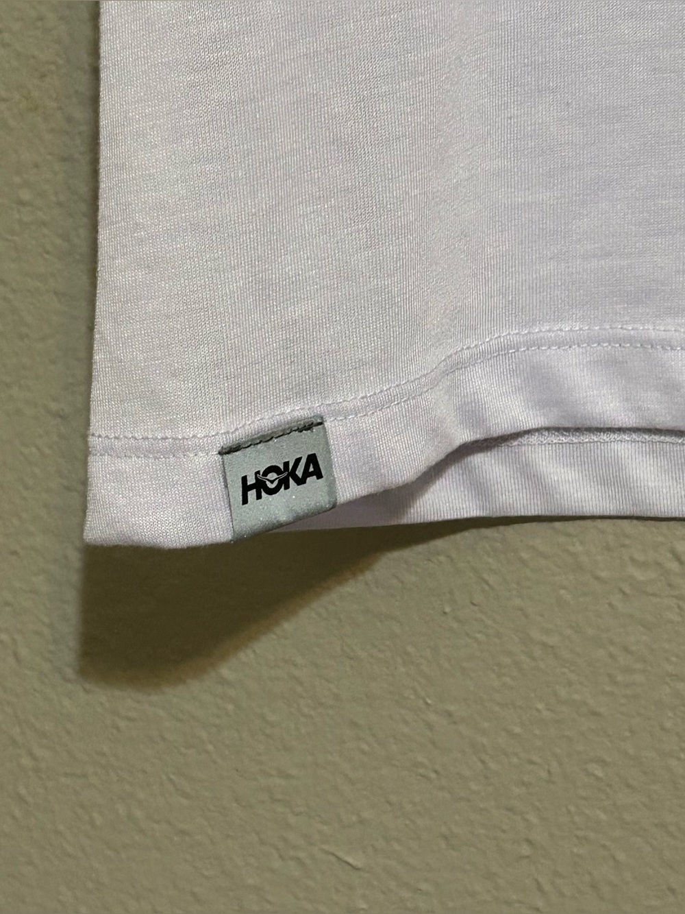 Hoka Global Run Day GlideTech Short Sleeve Crewneck T Shirt Women’s Size Small - Picture 6 of 9